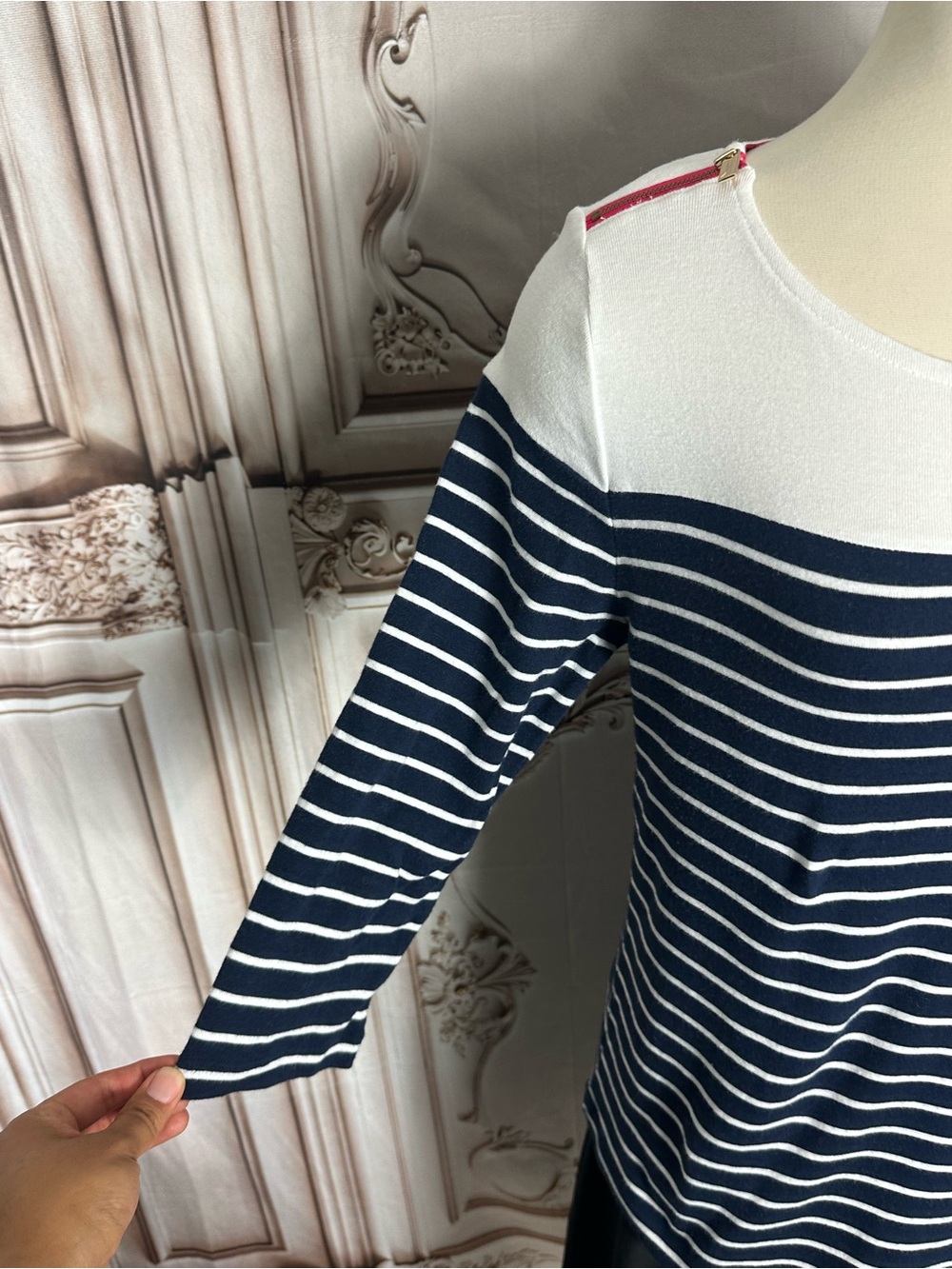 Jones New York Navy and White Striped Boatneck Top - Picture 4 of 7